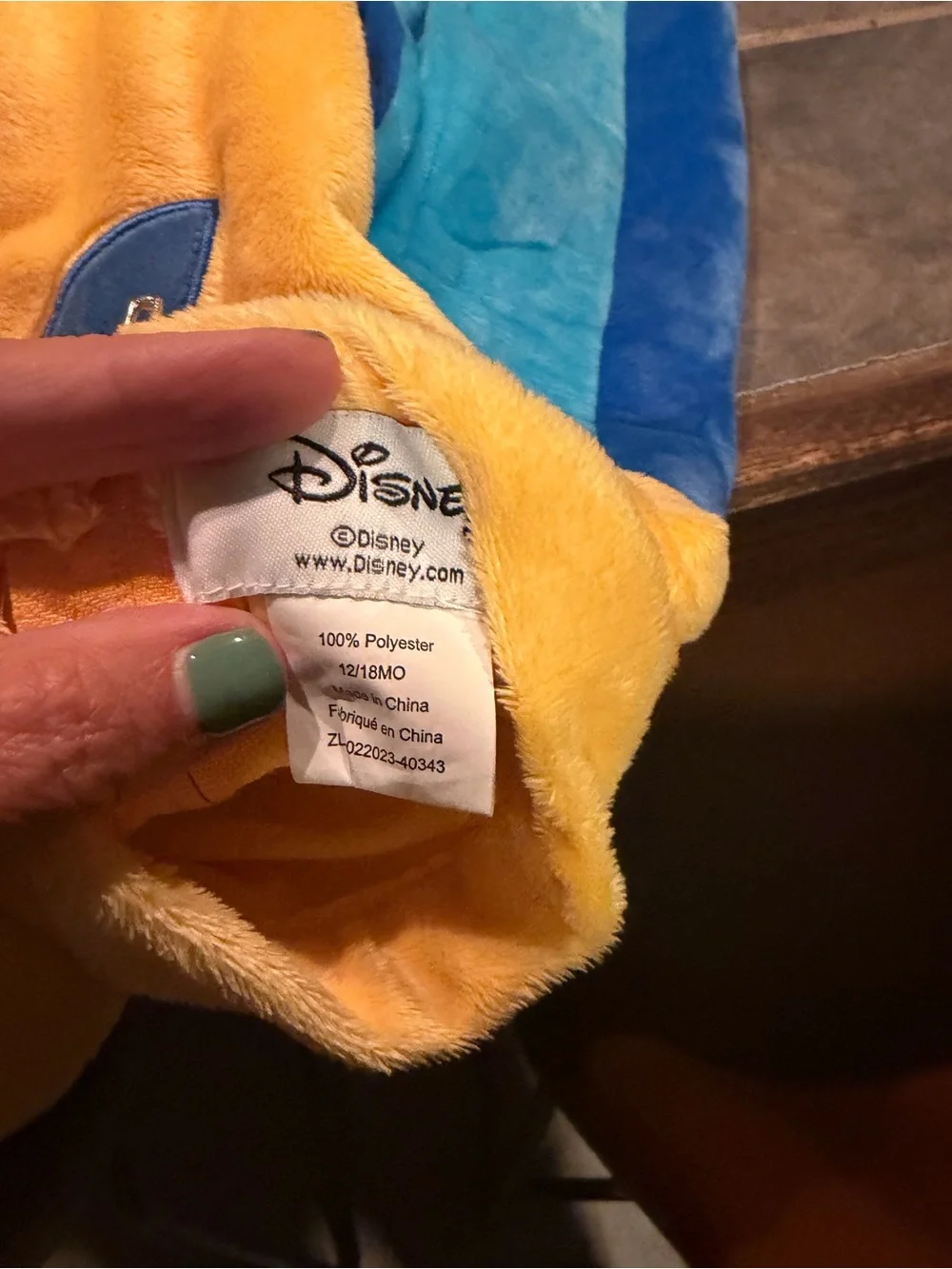 Disney Finding Nemo Yello  and Blue Plush Kid's Costume- so cute 🐠